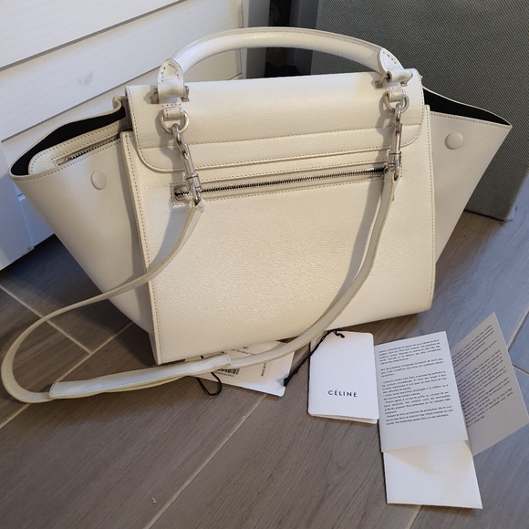 🚫SOLD🚫 Celine Trapeze Grained Leather Handbag - Picture 4 of 10